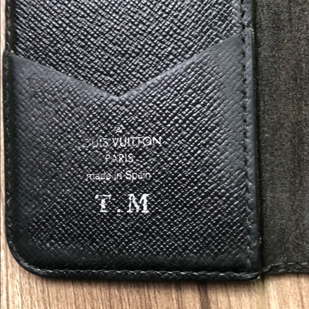 Louis Vuitton Damier iPhone case #226 - Picture 8 of 11